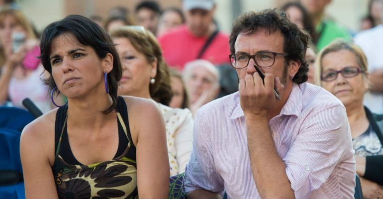 Teresa Rodríguez y José María González &#039;Kichi&#039;, durante un acto de campaña electoral.