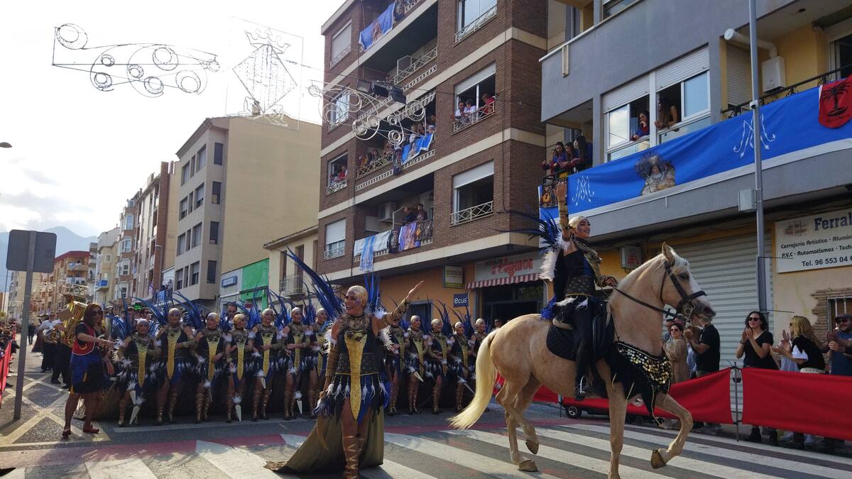 Casi el 70% de los festeros que participa en la consulta quiere que las Entradas de Muro sean por la carretera