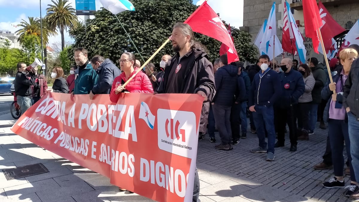La CIG se moviliza en A Coruña en demanda de subidas salariales acordes a la carestía de la vida