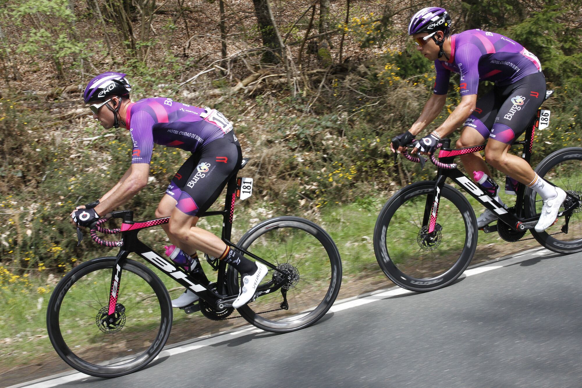 Eschborn-Frankfurt 2023 - 60th Edition - Eschborn - Frankfurt 203,8 km - 01/05/2023 - Cyril Barthe (FRA - Burgos - BH) - Angel Fuentes (ESP - Burgos - BH) - photo Hennes Roth/SprintCyclingAgency©2023