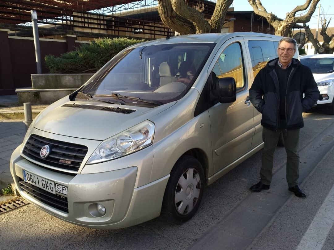 José Maria Grau, el taxista de la comarca de La Litera, en la provincia de Huesca