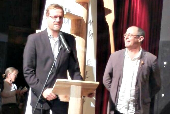 Pablo Berastegi y Juan Karlos Izagirre en la inauguración de la sede de Donostia 2016