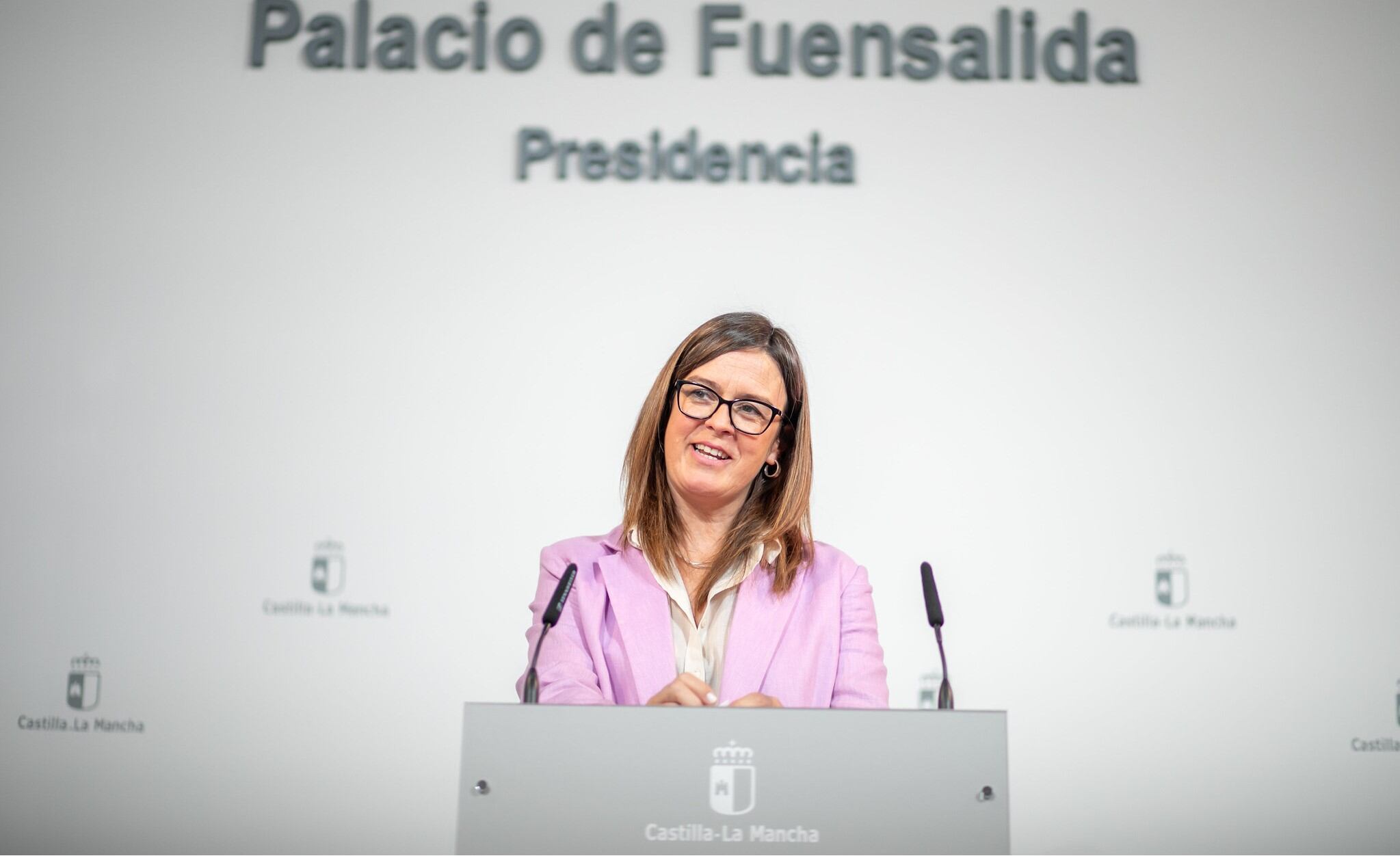 Esther Padilla, consejera portavoz del Gobierno de Castilla-La Mancha dando cuenta de los asuntos aprobados en Consejo de Gobierno.
