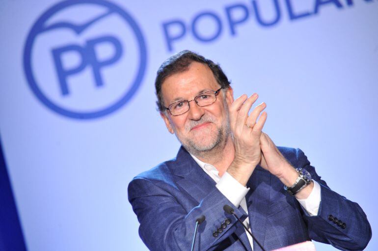 El presidente del Gobierno en funciones y del PP, Mariano Rajoy, durante su intervención en la clausura de acto de Nuevas Generaciones celebrado en Toledo.