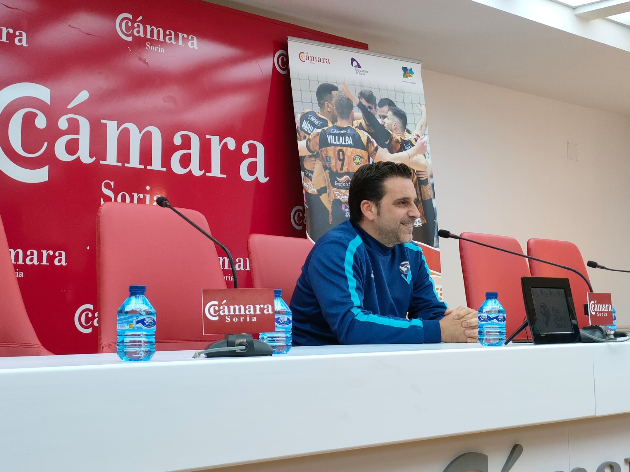 Alberto Toribio, entrenador del Río Duero Soria, en rueda de prensa.