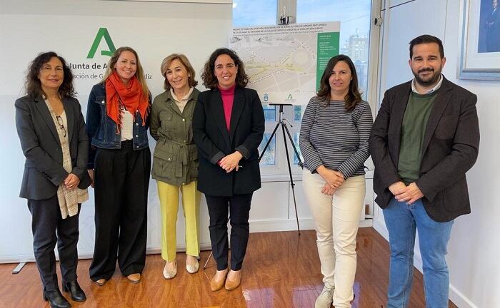 Firma del contrato en La Línea