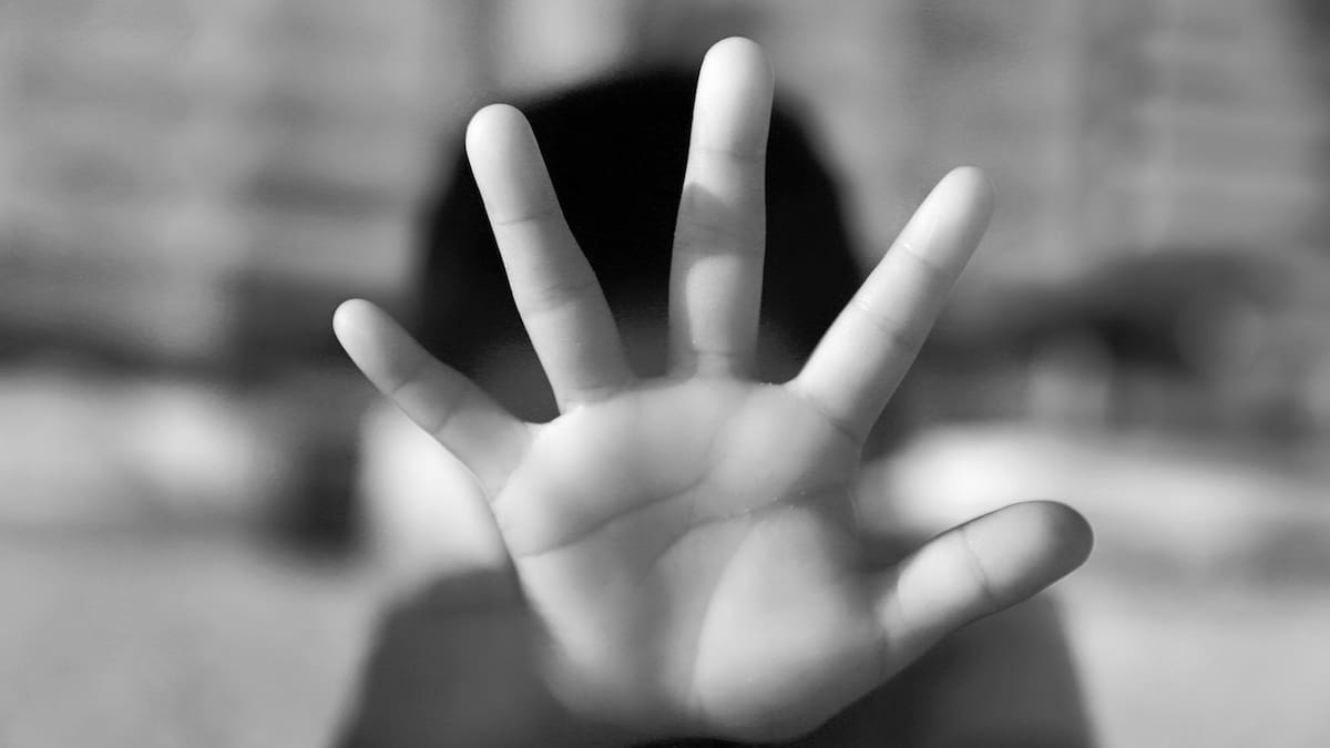 La veu d'una supervivent d'abusos sexuals a la infància: "Em feia pànic quedar embarassada"