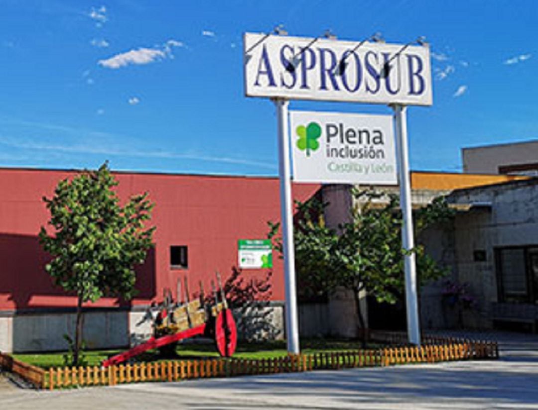 Fachada del centro Asprosub en Benavente