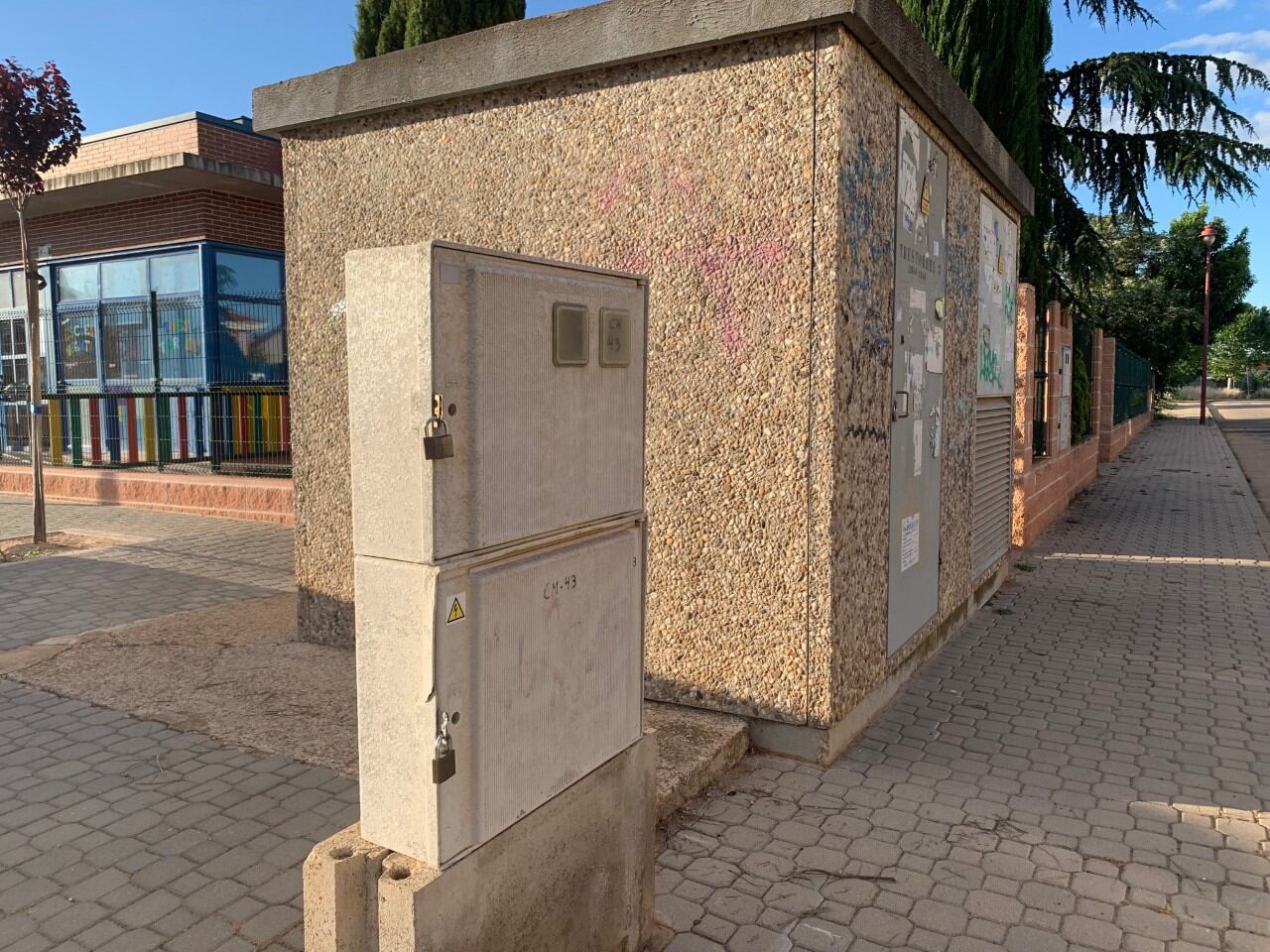 Subestación en el barrio de los pintores de Cabanillas del Campo