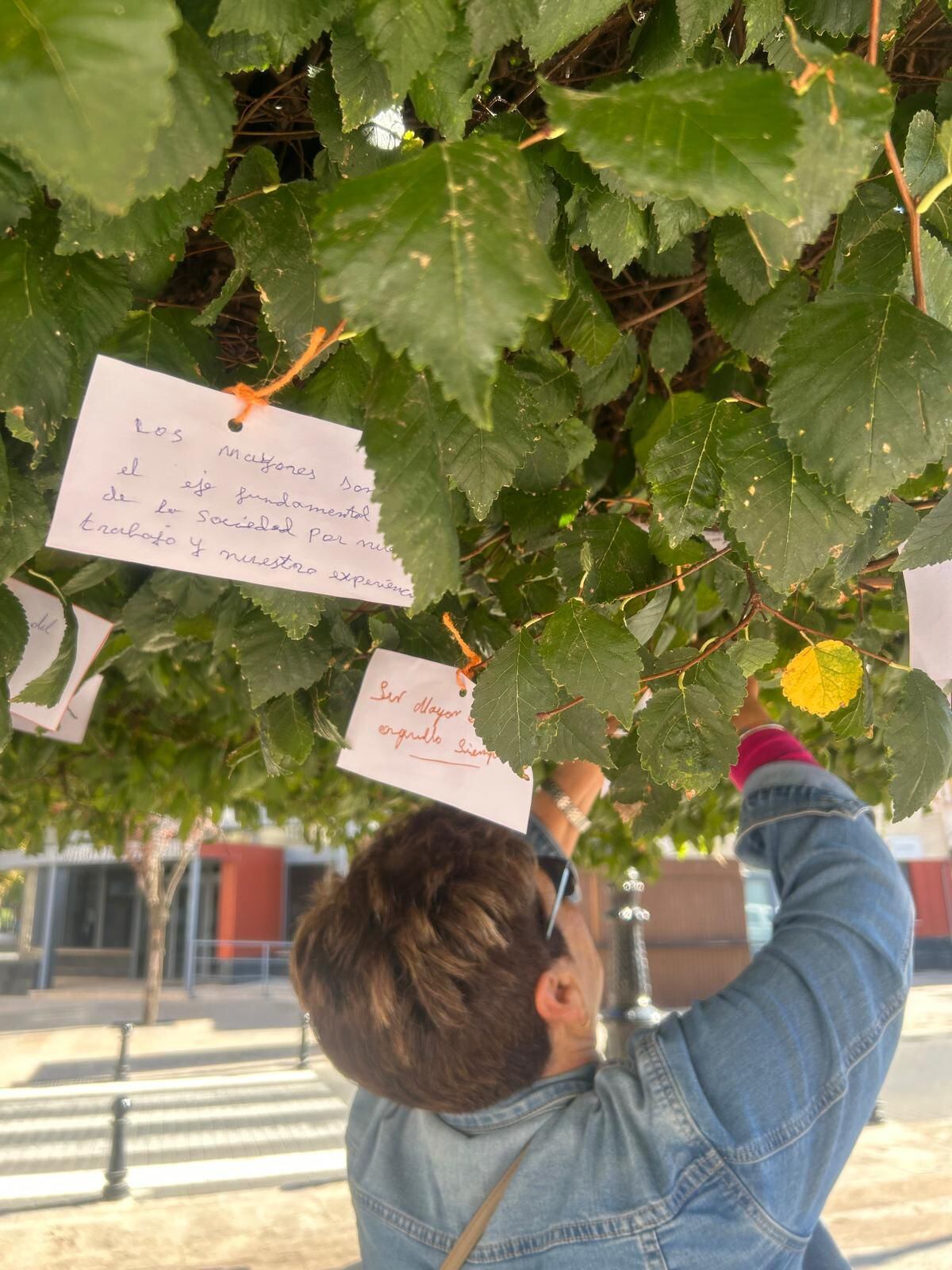 Marcha reivindicativa por el mes del mayor en Pedro Muñoz
