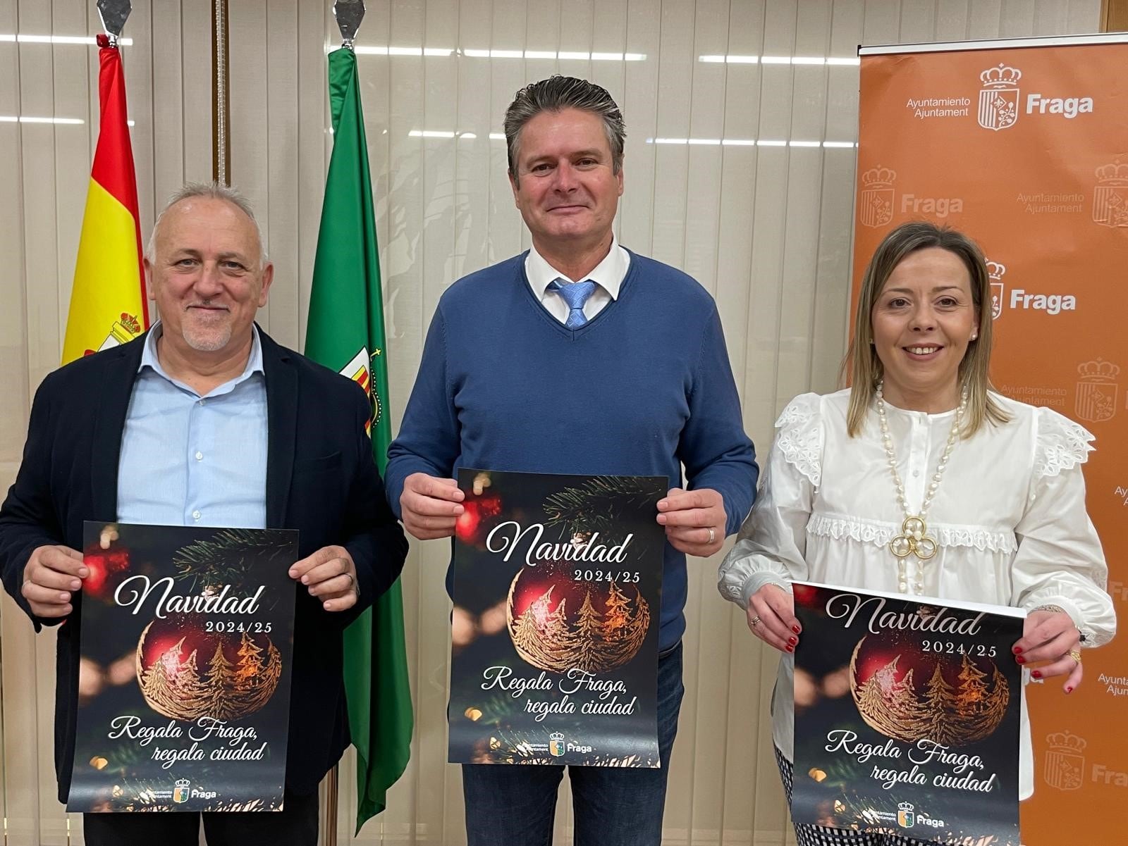 Javier Catalán, Ignacio Gramún y María José Barrafón han presentado la campaña de Navidad. Foto: Ayuntamiento de Fraga