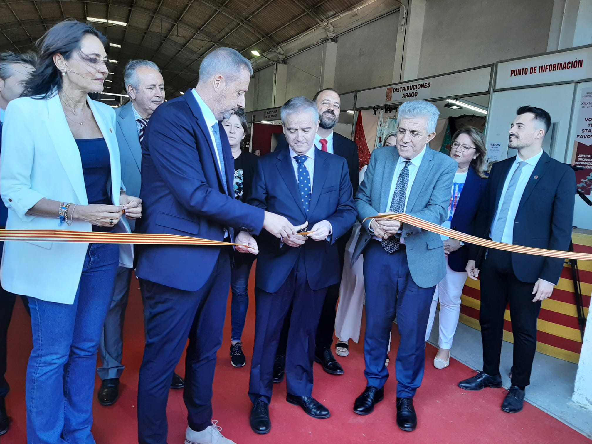 Inauguración de Femoga en Sariñena