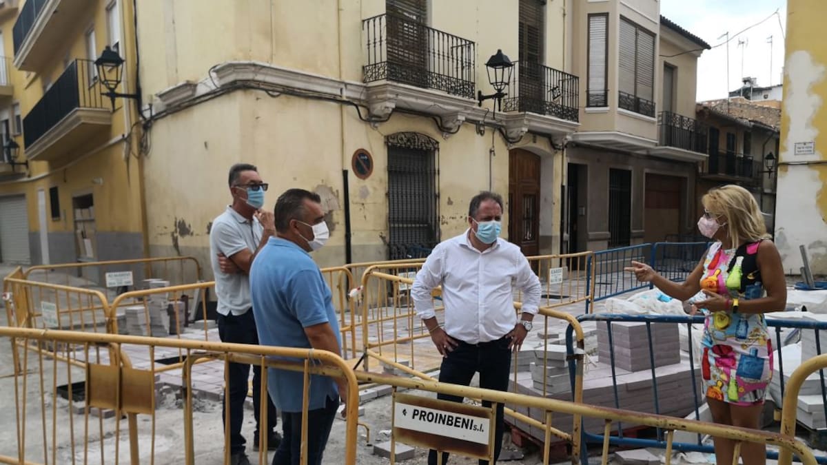 Las obras de la Vila de Almassora encaran la recta final con la remodelación de la plaza de la Iglesia
