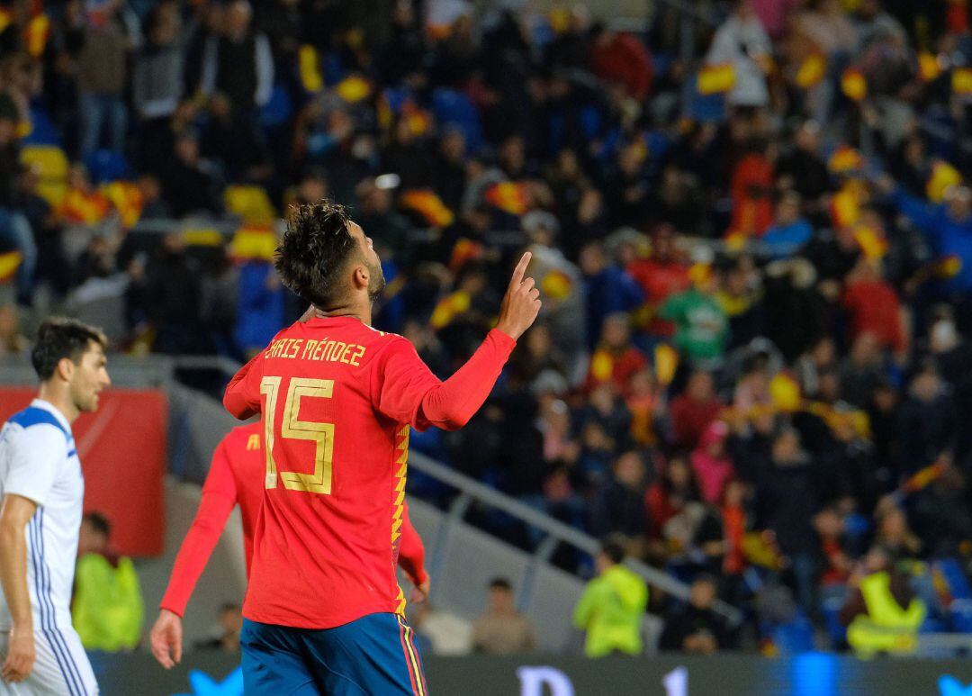 Brais Méndez celebra el gol ante Bosnia