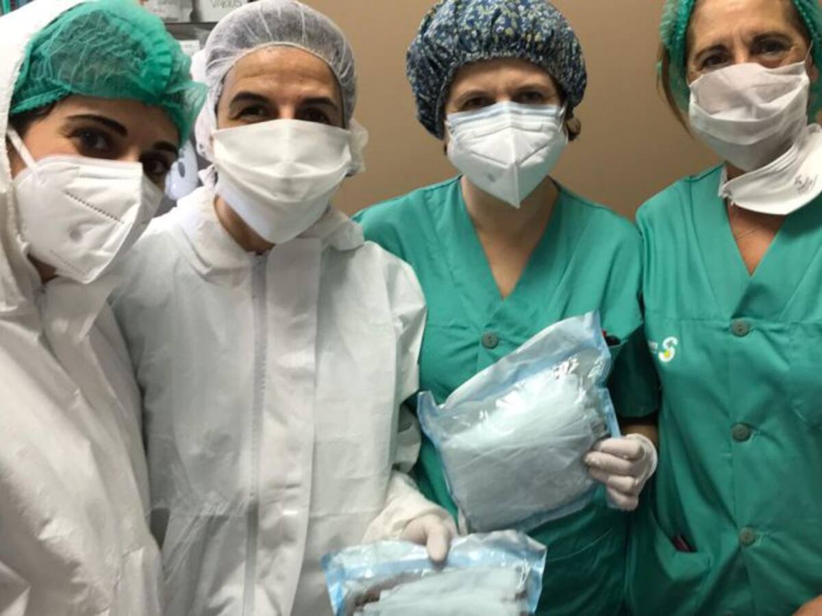 La Asociación 'Virgen de los LLanos' dona pantallas protectoras y mascarillas a hospitales y residencias