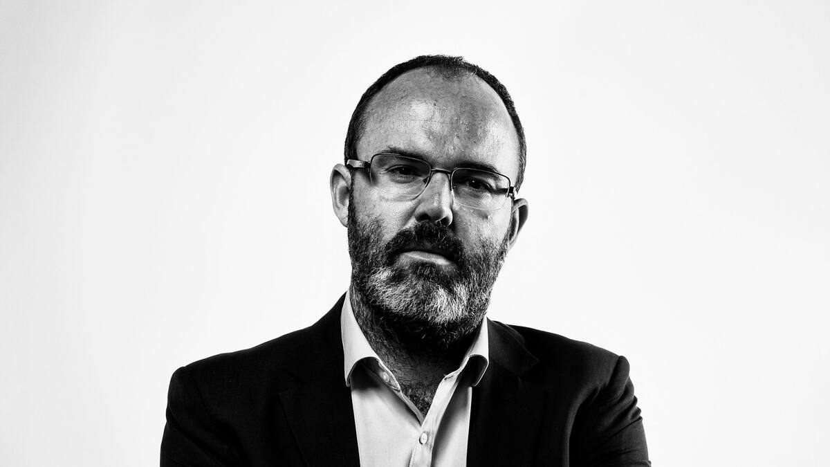 Leandro Pérez: "Hay tantas interpretaciones del 23F como de lo que ha pasado en el PP"