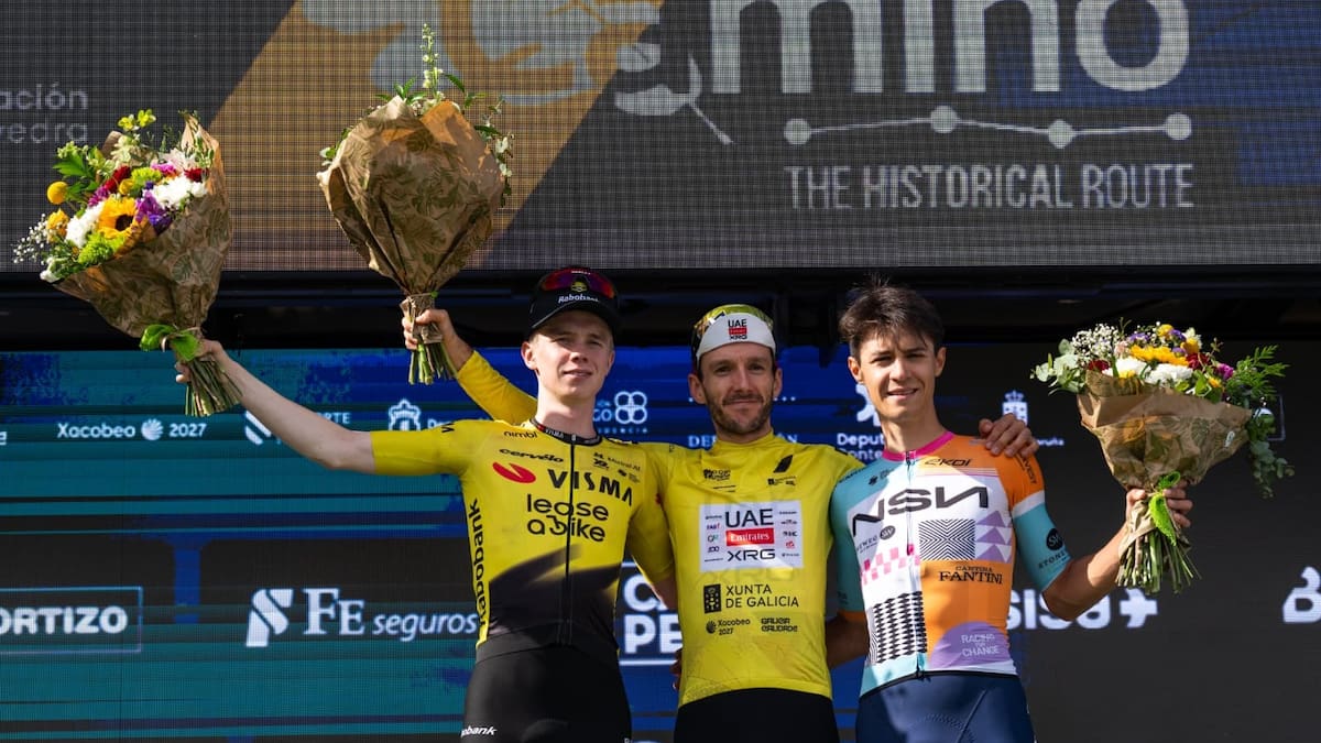 El británico Adam Yates se corona en el monte Trega