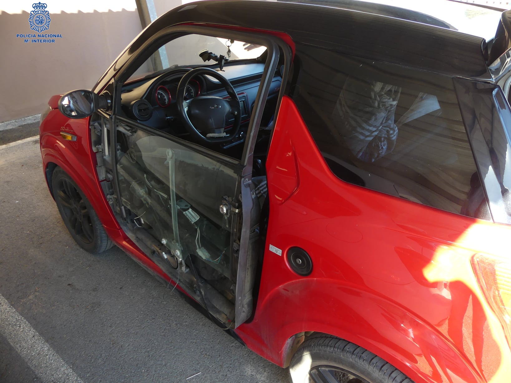 Imagen del estado del vehículos facilitado por la Policía Nacional