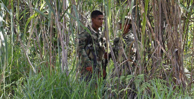 Un miembro de las FARC en el área rural de Santander de Quilichao,