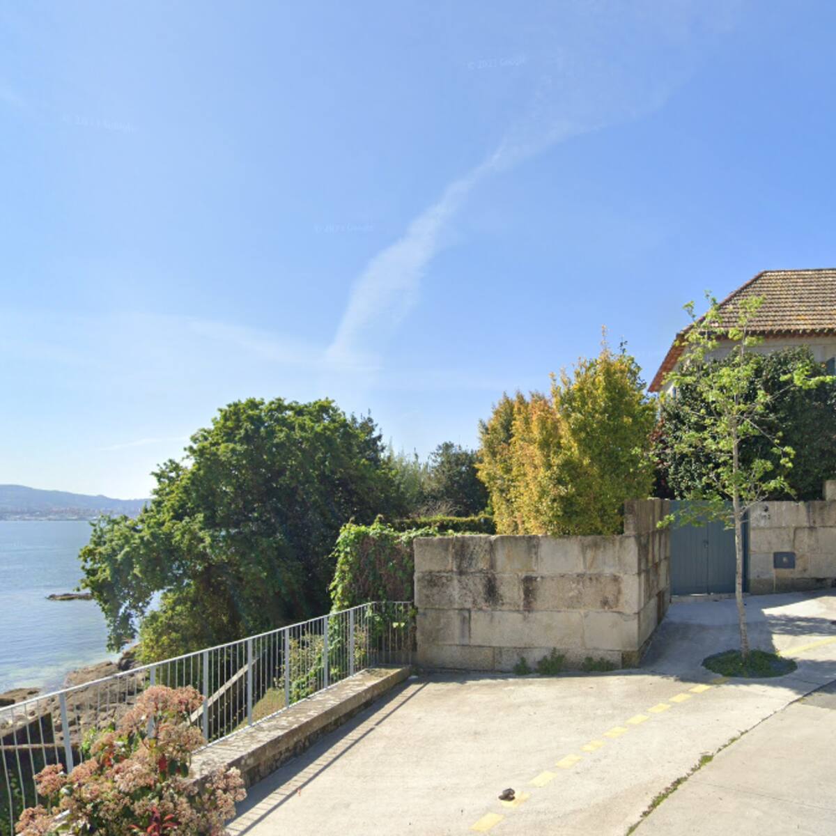 El PSOE deja en manos de sus abogados las posibles acciones legales contra la vivienda de Eva Cárdenas en Moaña