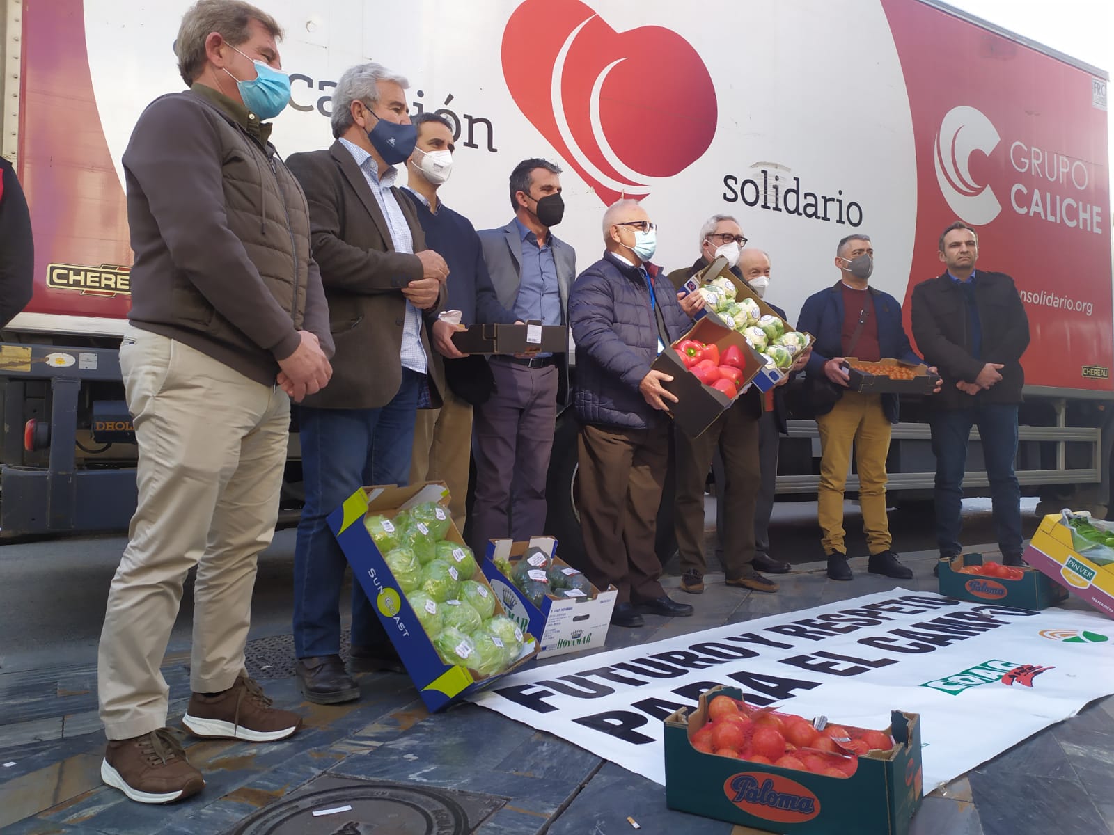 Organizaciones agrarias de la Región de Murcia donan 6 toneladas de productos frescos a Jesús Abandonado, Cáritas y el Banco de Alimentos