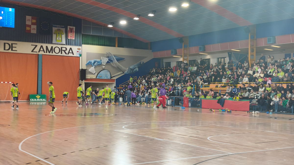 Lluvia de goles y de peluches