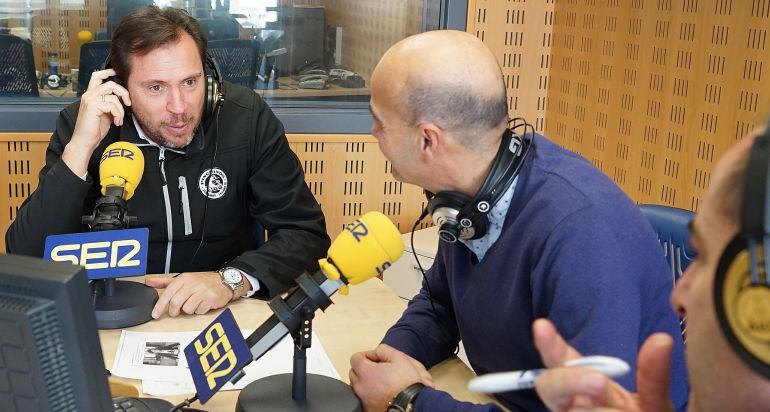 El alcalde de Valladolid en los estudios de la Cadena SER