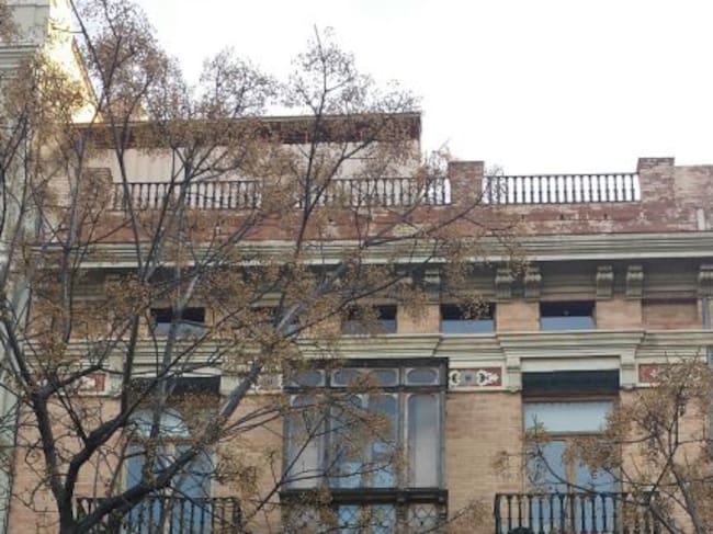 El edificio de Conde Trénor 9, en alquiler