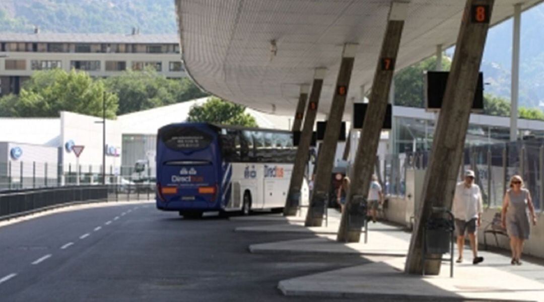 L'estació nacional d'autobusos recupera la normalitat a poc a poc