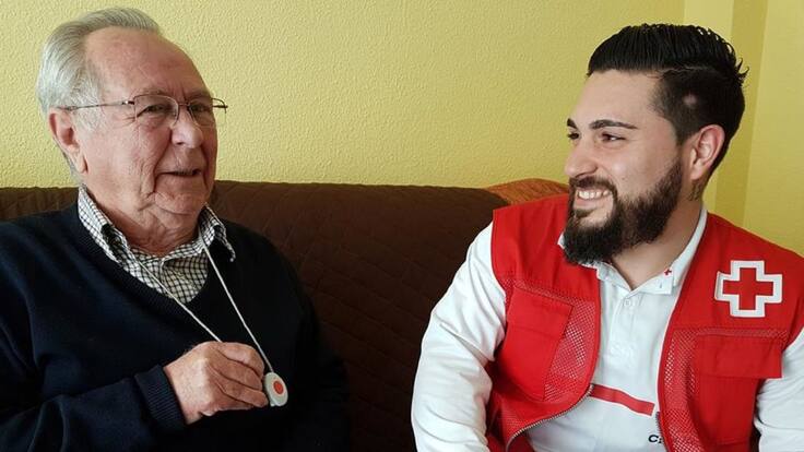 Entrevista en la Ventana a Radu Manea responsable del programa de Personas Mayores de Cruz Roja en Valencia