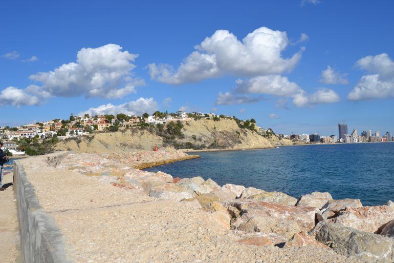 Nuevo dique de abrigo de Puerto Blanco, Calp.