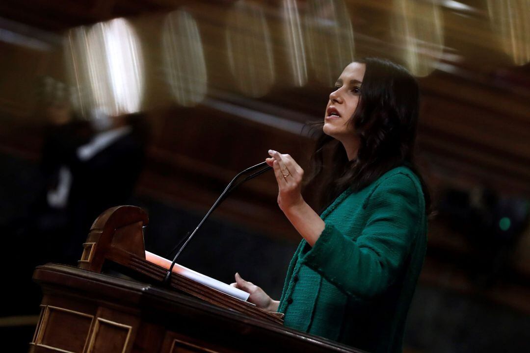 La líder de Ciudadanos, Inés Arrimadas durante su intervención este jueves en el pleno del Congreso