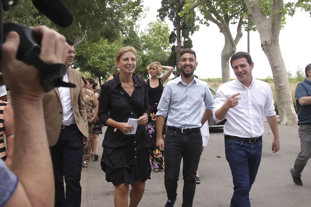 Amparo Marco, alcaldesa de Castelló, junto a Fernando Navarro (Podem) e Ignaci García (Compromís)