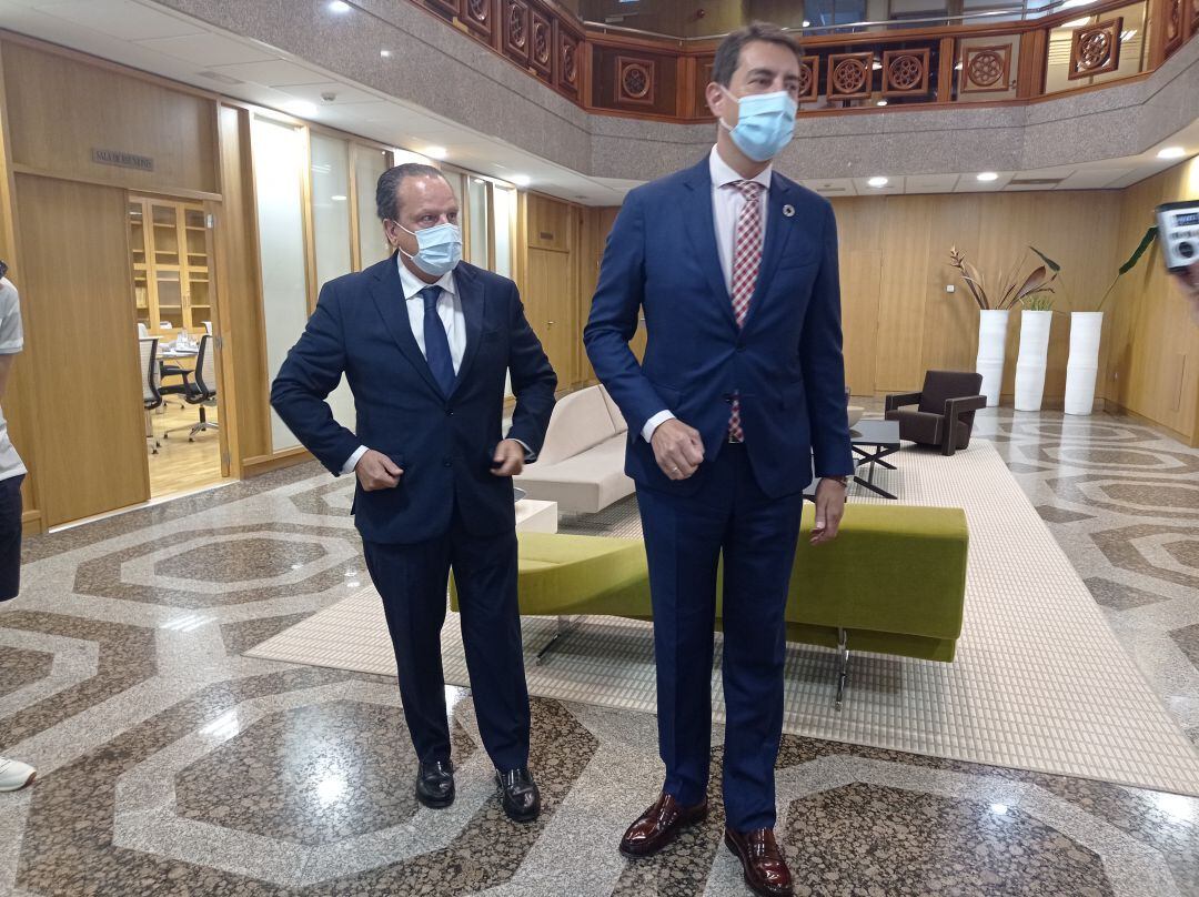 Mario Amilivia Y Ángel Ibáñez