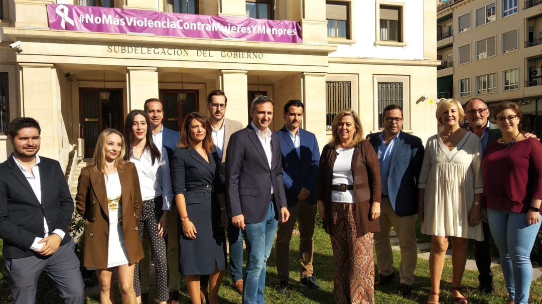 Los candidatos por Alicante del PP al Congreso y al Senado, con César Sánchez y Pablo Ruz a la cabeza, respectivamente. 