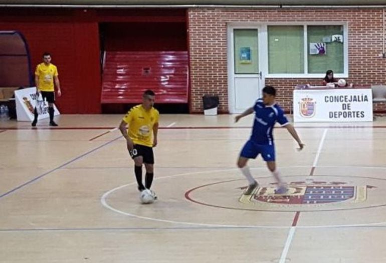 El Nueva Elda sigue con paso firme en su debut en la categoría