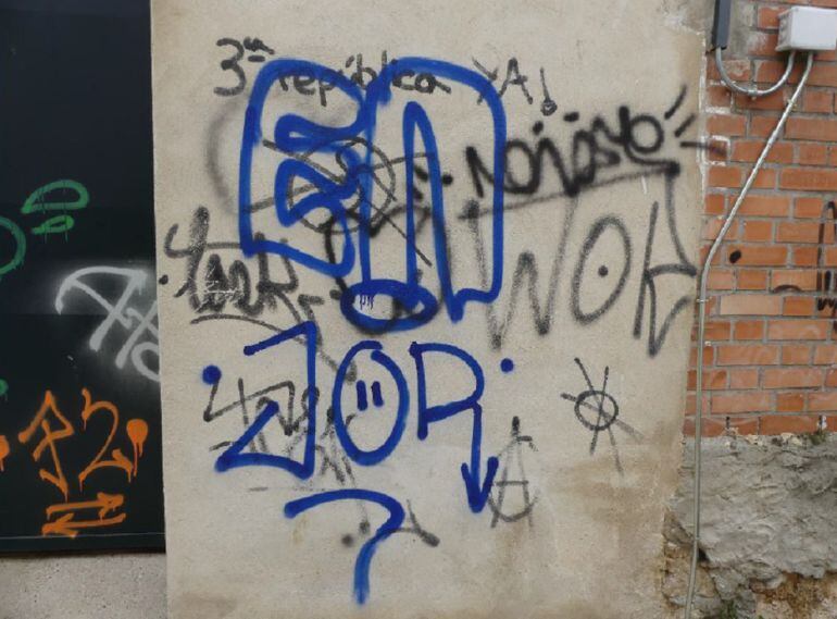 Uno de los graffitis