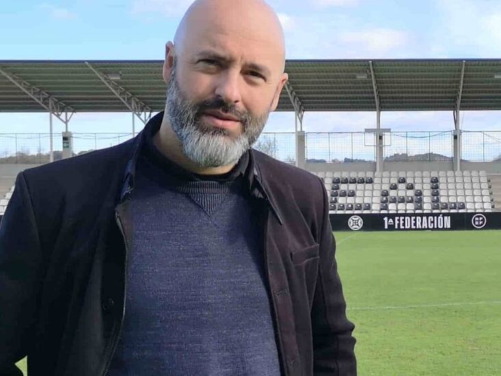 David Movilla con su hombre de confianza, Borja Agirretxu, en el Stadium Gal