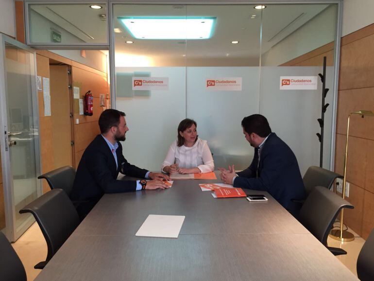 Reunión de los concejales de Ciudadanos con la diputada autonómica