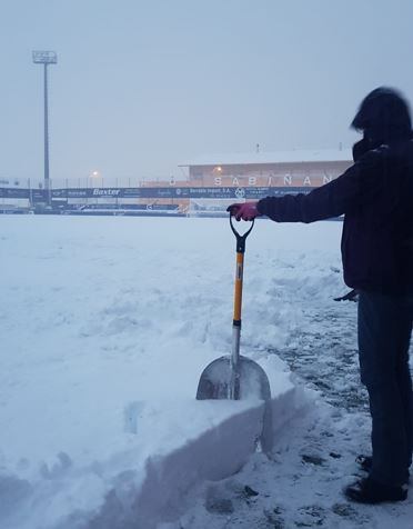 El Joaquín Ascaso de Sabiñánigo está cubierto con más de 30 centímetros de nieve