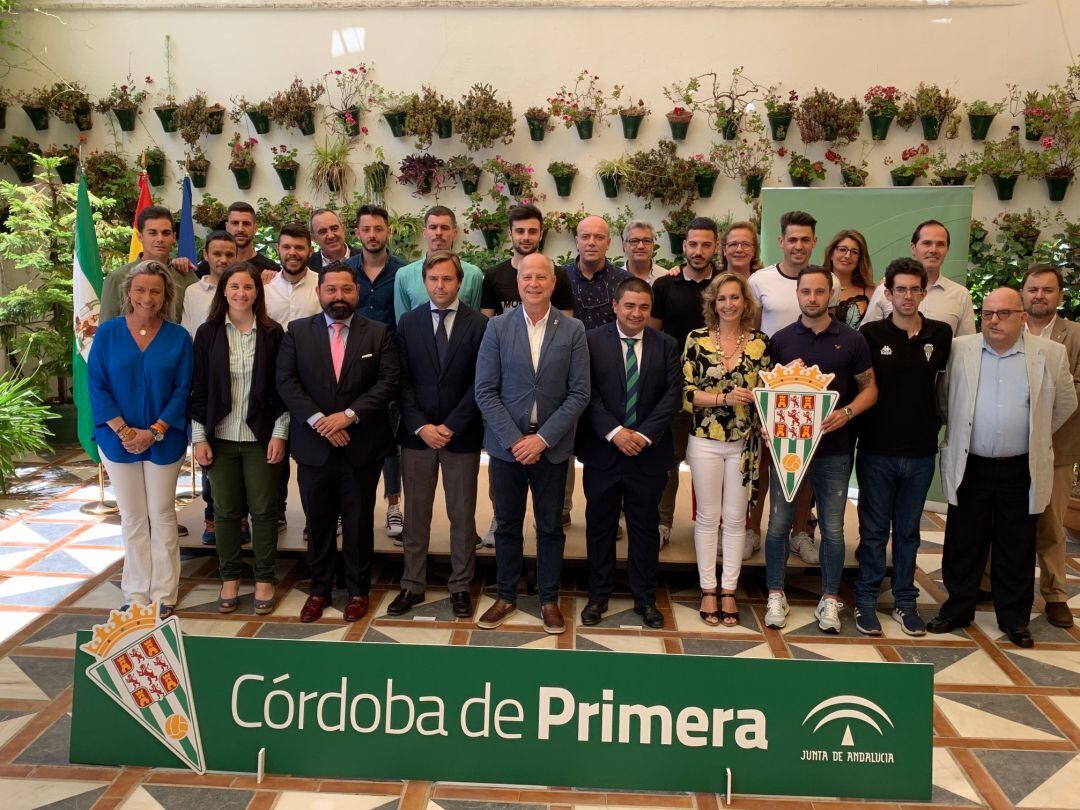 El equipo, recibido en la Junta de Andalucía