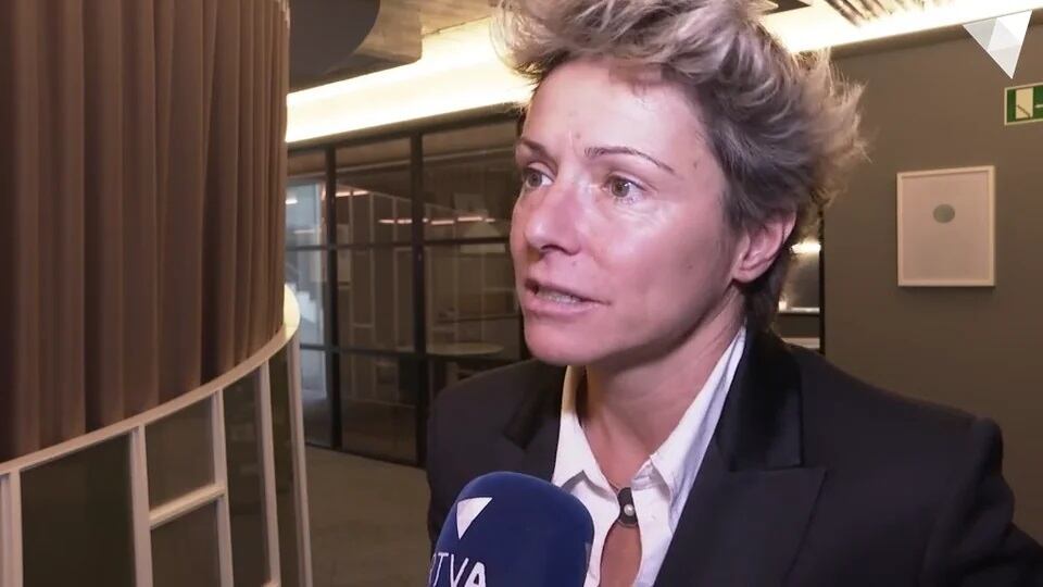 Gemma Riu després de signar el conveni amb el Johan Cruyff Institute