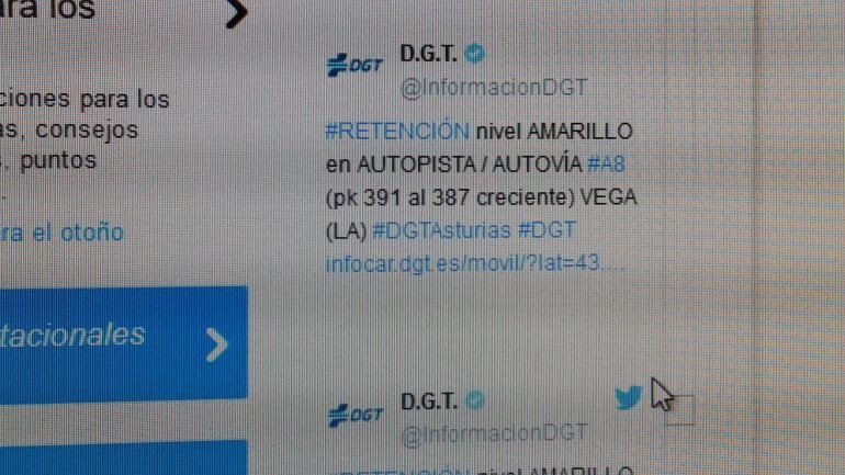 La DGT alertaba de las retenciones en su cuenta de Twitter a primera hora de la mañana.