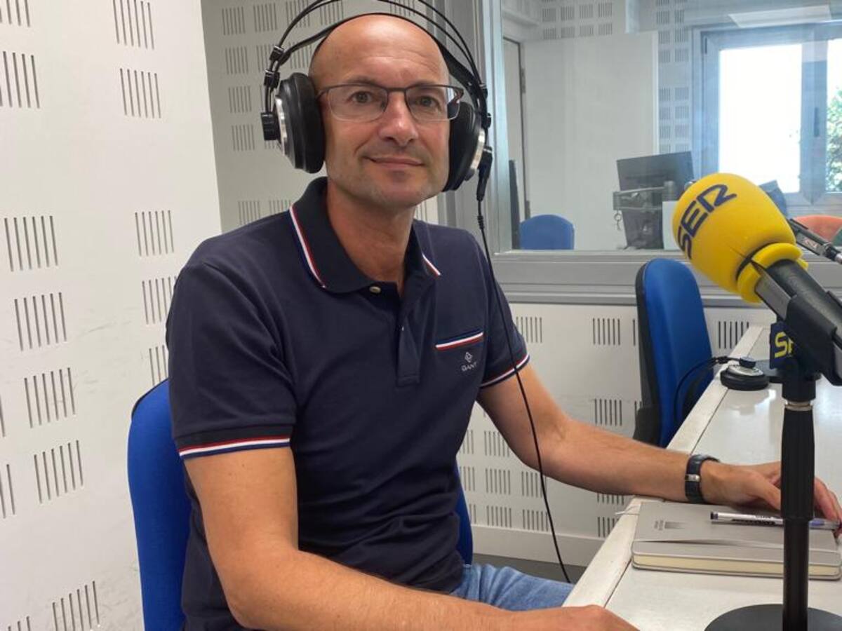 Gonzalo Muíños: "PSOE e PP somos antagónicos para chegar a acordos dese calado"