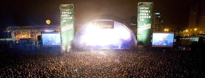 Escenario principal de la edición de 2010 del Primavera Sound