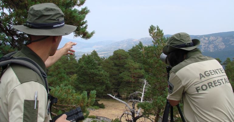 Agentes Forestales en el Parque Nacional de la Sierra de Guadarrama