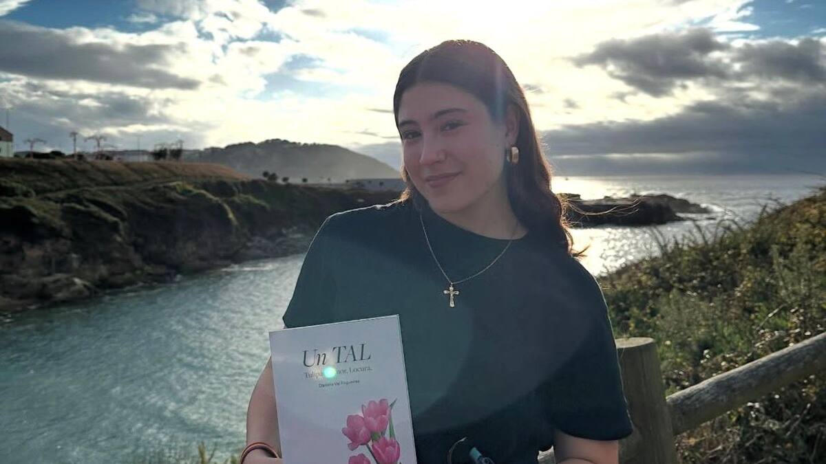 Daniela Val Filgueiras, escritora de "Un TAL. Tulipán. Amor. Locura"