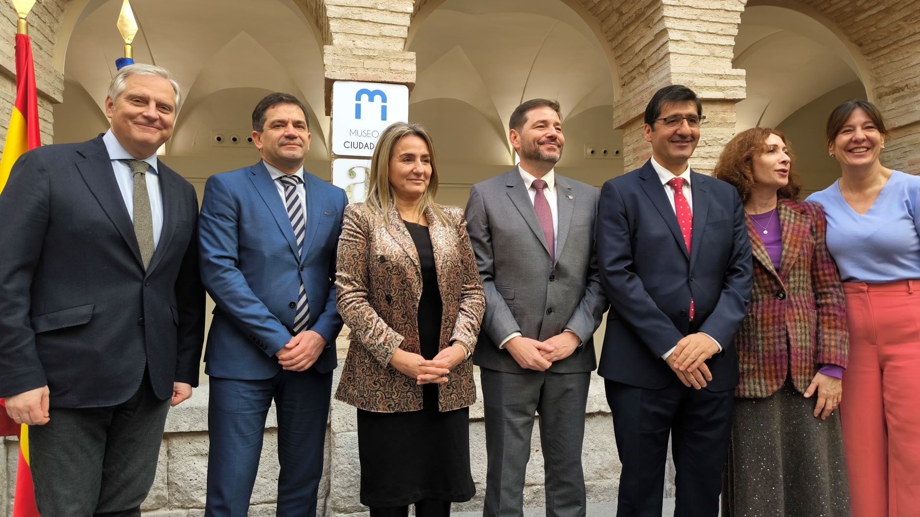 David Broceño, junto a las principales autoridades regionales, provinciales y locales