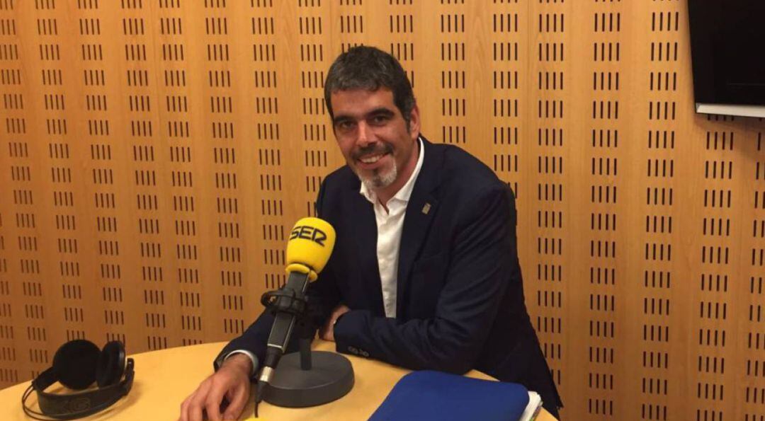 Eneko Goia, en los estudios de Radio San Sebastián