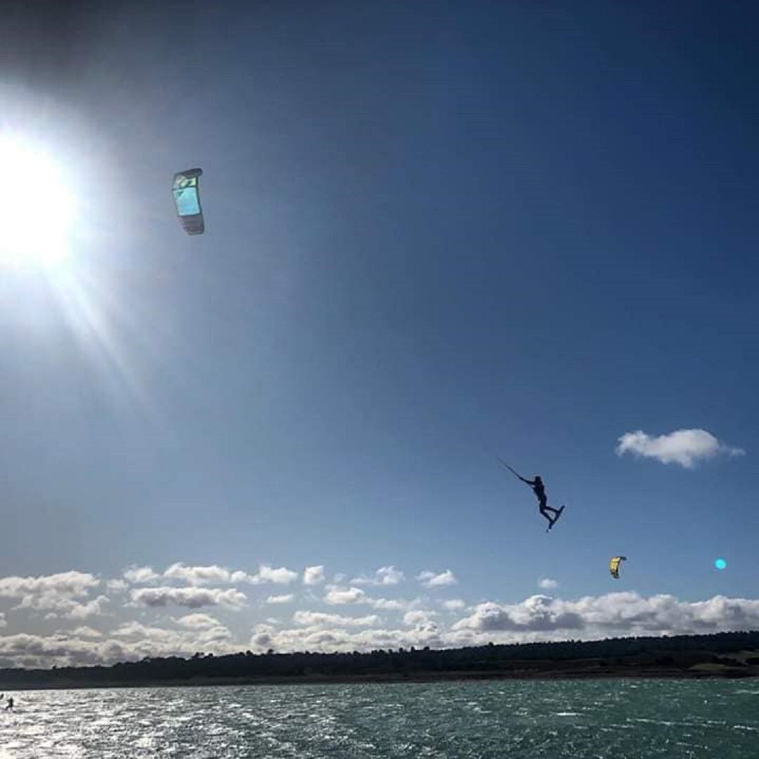 Archvo: pruebas de Kitesurf Centro 